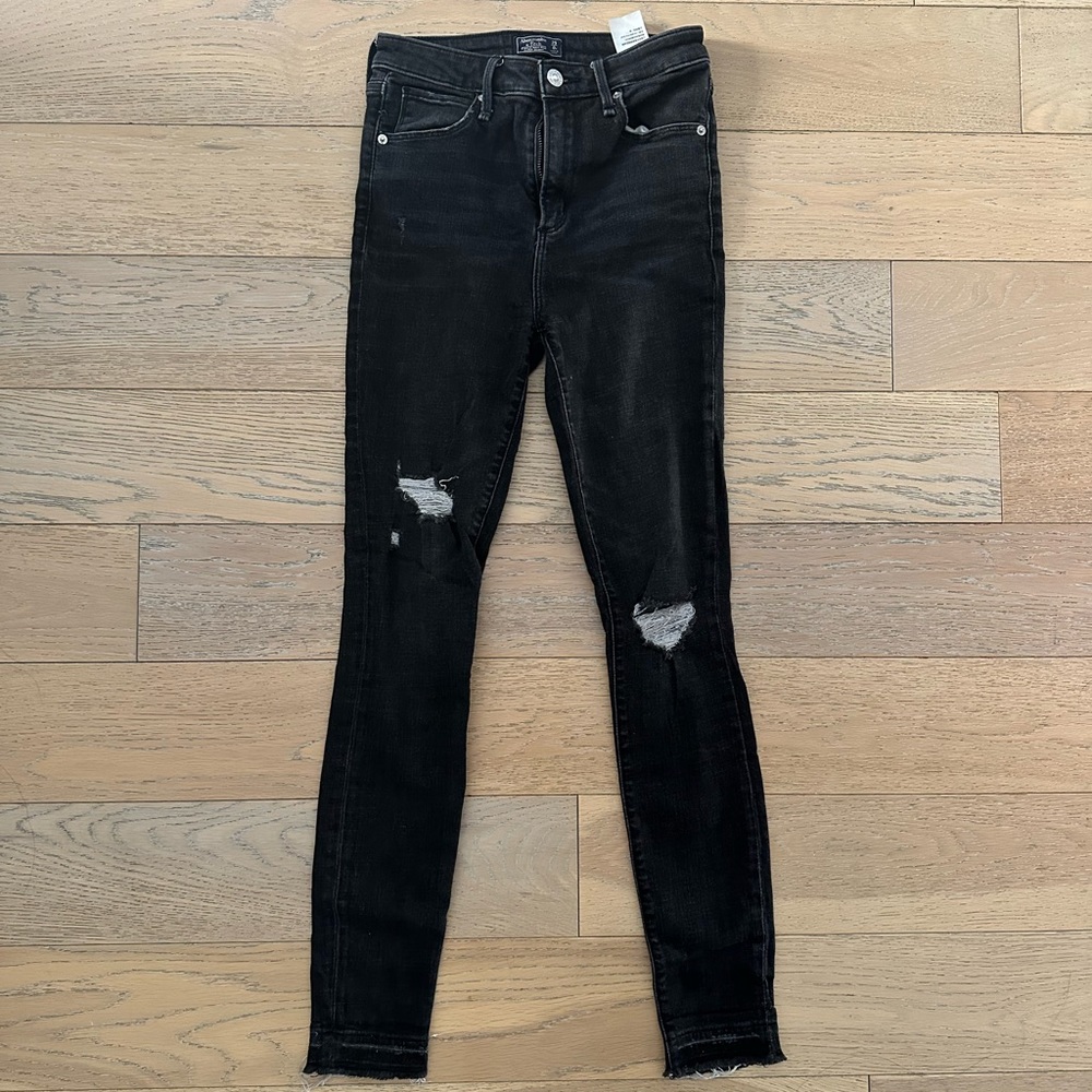 ABERCROMBIE & FITCH Simone High Rise Super Skinny Jeans Dark Grey